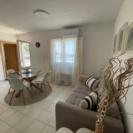 Bed & Breakfast Family Magazin Zuljana