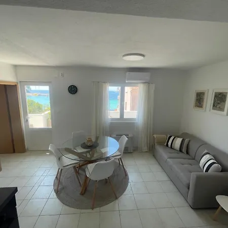 Bed & Breakfast Family Magazin Zuljana