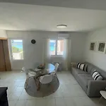 Bed & Breakfast Family Magazin Žuljana