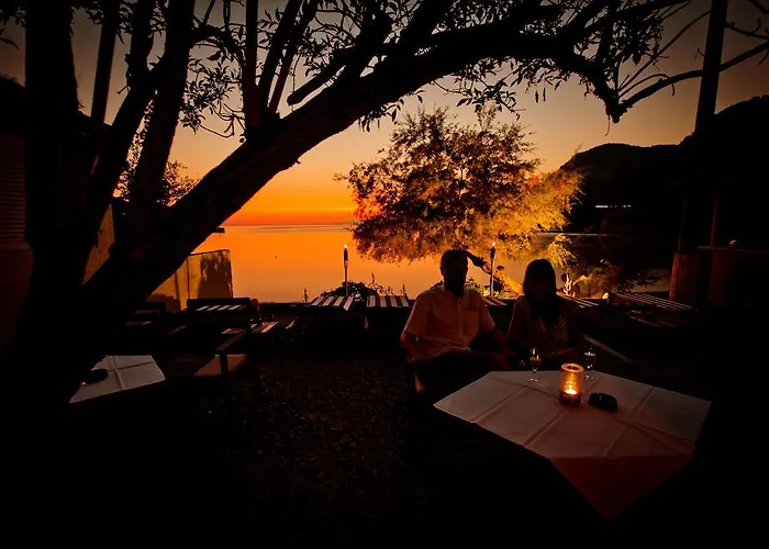 לינה וארוחת בוקר Family Magazin